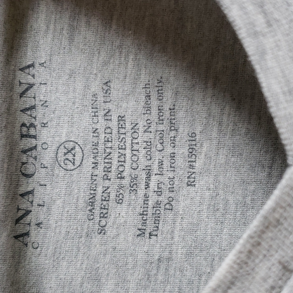 Ana Cabana V Neck TShirt - Picture 4 of 4